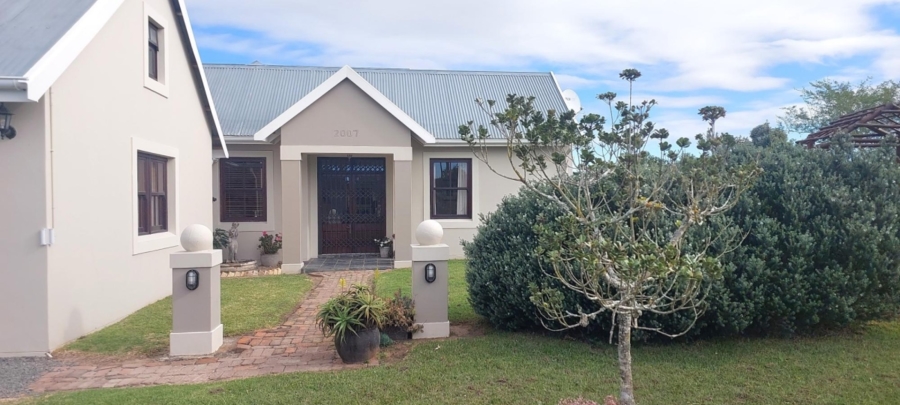 3 Bedroom Property for Sale in Sunrise On Sea Eastern Cape